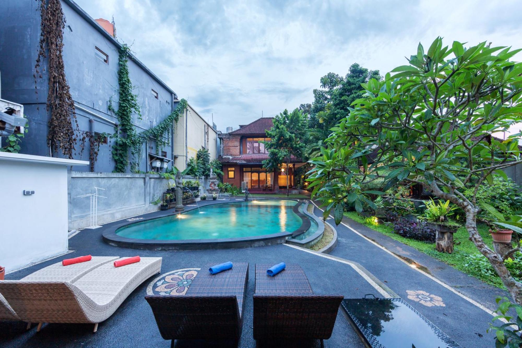 Rahayu Hanoman Ubud Exterior photo